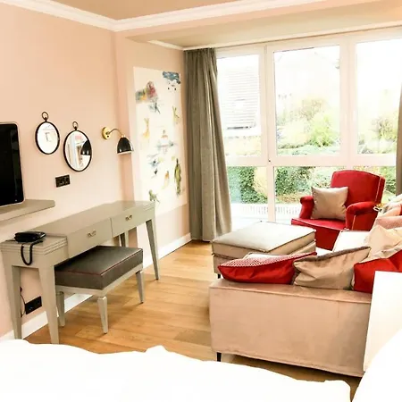 فندق Nordseehotel Kroeger لانغيوغ